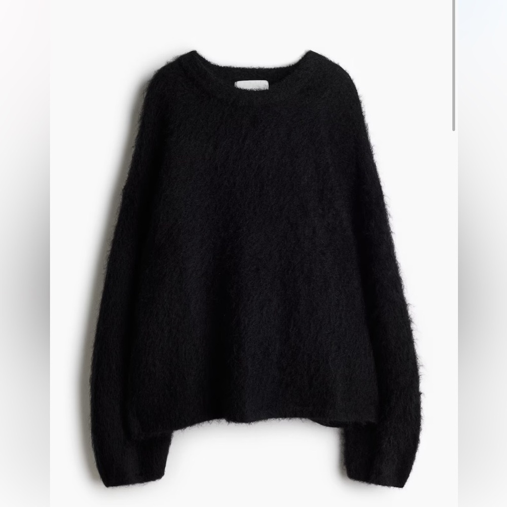 Oversized Mohair Wool-Blend Sweater, H&M | Size M